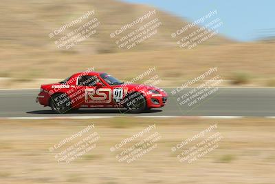 media/Jun-01-2025-CalClub SCCA (Sun) [[eae223c5dd]]/Group 6/Qualifying/